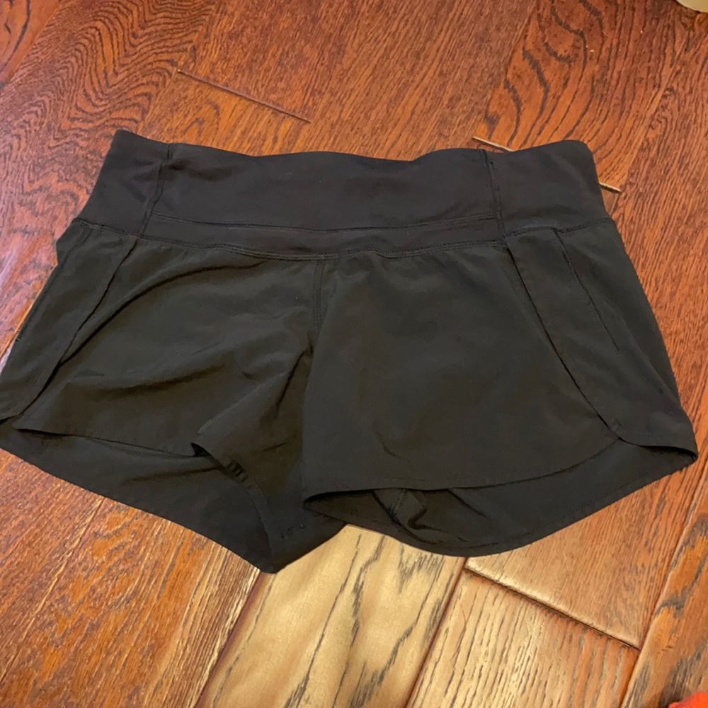 Lululemon black shorts